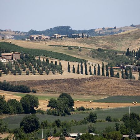Agriturismo Podere Olivello In Val D'Orcia Montalcino Bagian luar foto